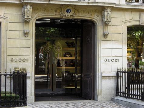 nuova apertura pelletteria gucci massolina